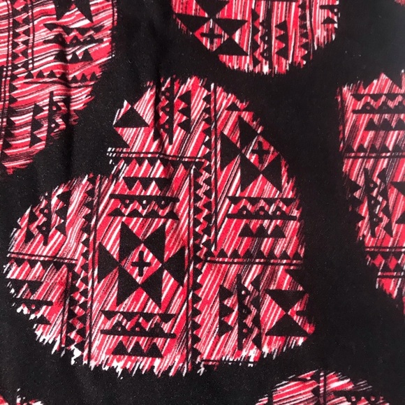 Lularoe LLR Valentine Leggings hearts OS one size - Picture 3 of 6
